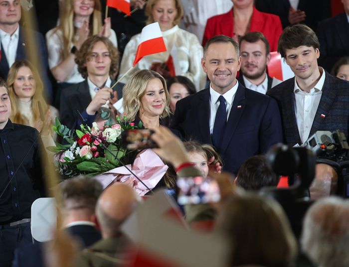 Oni popierają Karola Nawrockiego. Na liście wieloletni poseł PO