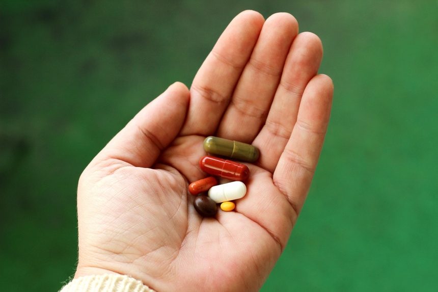 Ponad jedna czwarta Polaków przyjmuje leki w niewłaściwy sposób. Fot. Pixabay