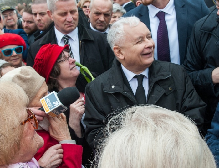 PiS maskuje odpowiedzialność Kaczyńskiego za błędy kampanii.