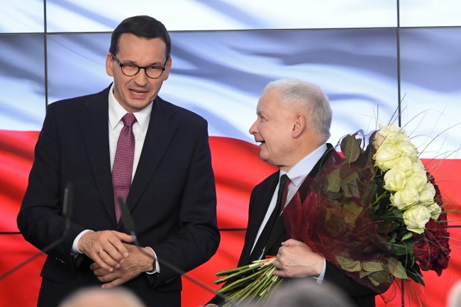 Cząstowkoe dane PKW: PiS zdobył 49,3 proc. głosów w wyborach Sejmu. Fot. PAP/Radek Pietruszka