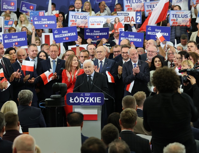 Polacy ocenili dwie kadencje rządów PiS. Poznaliśmy wyniki badań