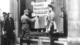 Bojkot NSDAP żydowskich sklepów, 1 kwietnia 1933 r.Źródło: Domena publiczna
