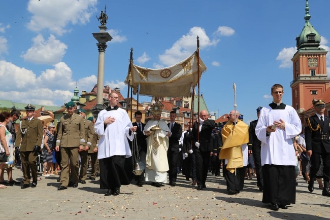 Boże Ciało w 2018 roku w Warszawie. W tym roku centralnej procesji nie będzie, fot. Flickr/Episkopat