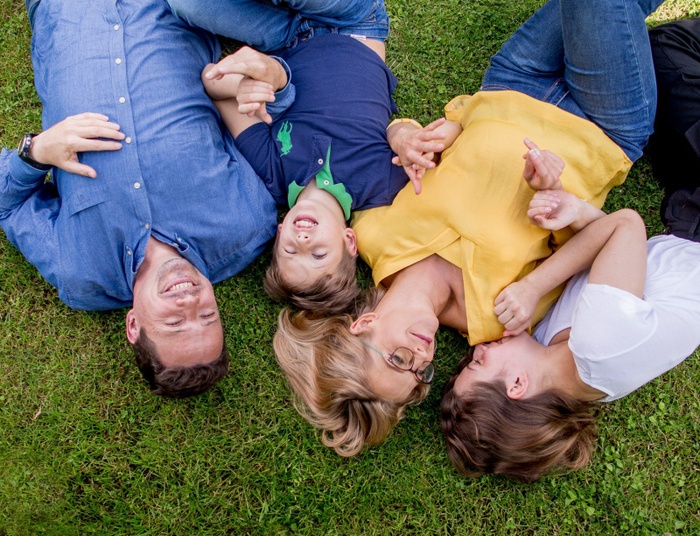 Politycy składają życzenia na Dzień Dziecka. Czego życzą Andrzej Duda i Rafał Trzaskowski?