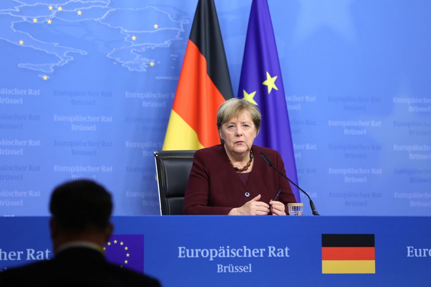 Angela Merkel. Fot. PAP/EPA/ARIS OIKONOMOU / POOL