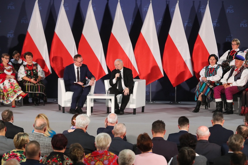 Prezes PiS kontynuuje objazd po kraju i spotkania z wyborcami. (jm) PAP/Roman Zawistowski