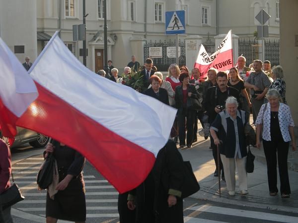 Naród Polski powinien zawsze liczyć na własne siły