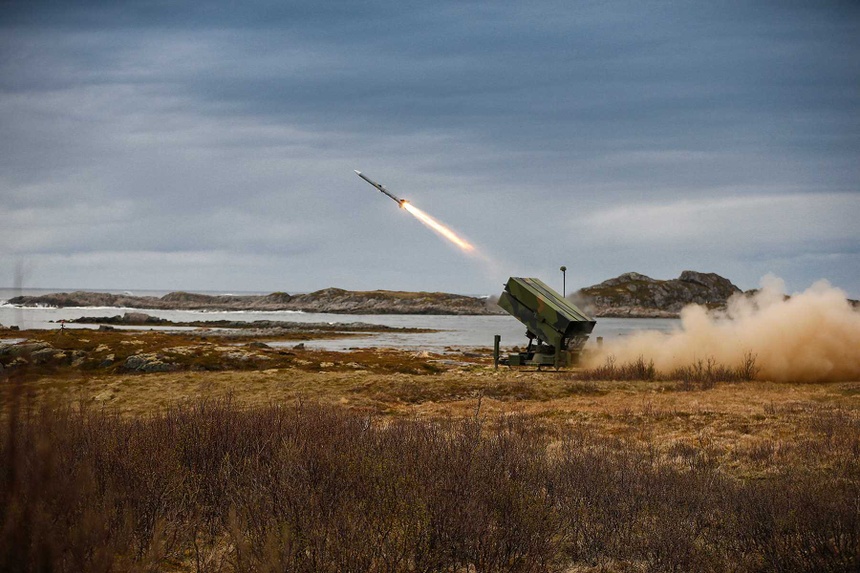 System obrony przeciwlotniczej NASAMS już na wyposażeniu ukraińskich sił zbrojnych.