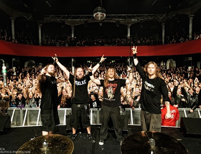 Oddalono zarzuty o gwałt i porwanie. Polscy muzycy mogą wracać do domu