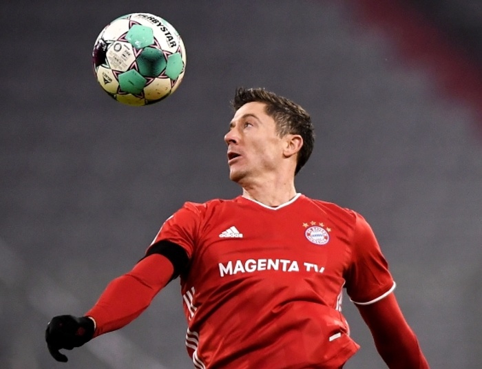 Robert Lewandowski wygrał plebiscyt FIFA na Piłkarza Roku 2020