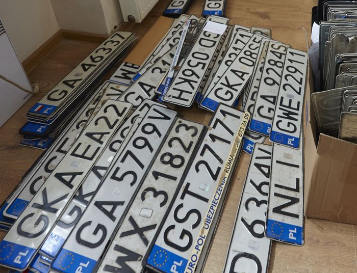 Tablice rejestracyjne odejdą do lamusa. Nowe rozwiązanie jest już testowane