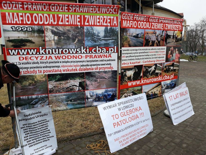 Włodzimierz Knurowski wsparł protest Łowickiego Społecznego Komitetu Obrony Praw i Wolnośc