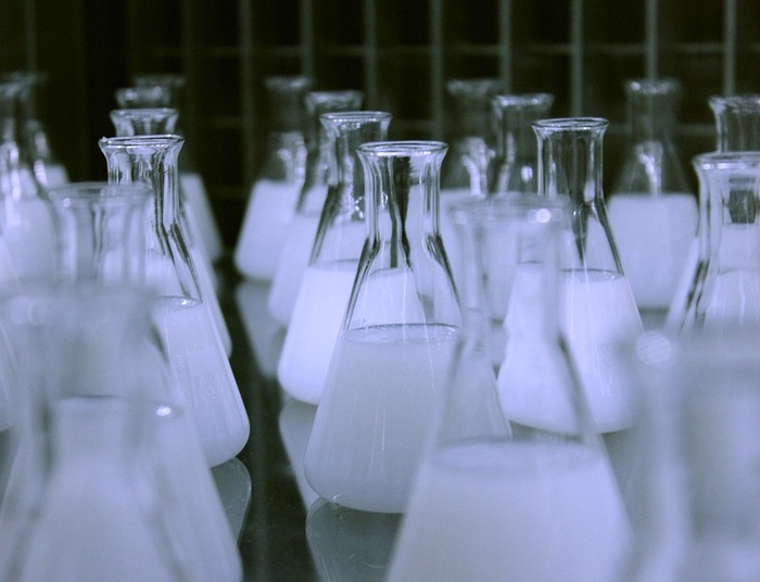 W Polsce brakuje kwasu mlekowego. Orlen chce go pozyskiwać z roślin