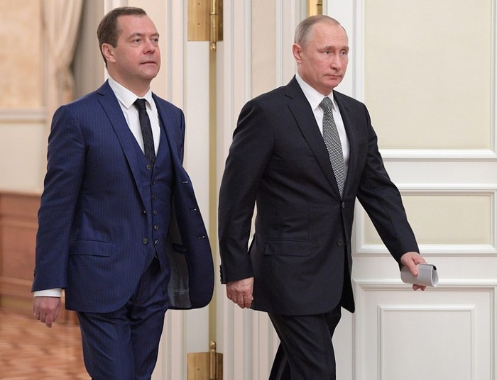 Ukraina to tylko przystanek dla Rosji. Miedwiediew grozi Polsce