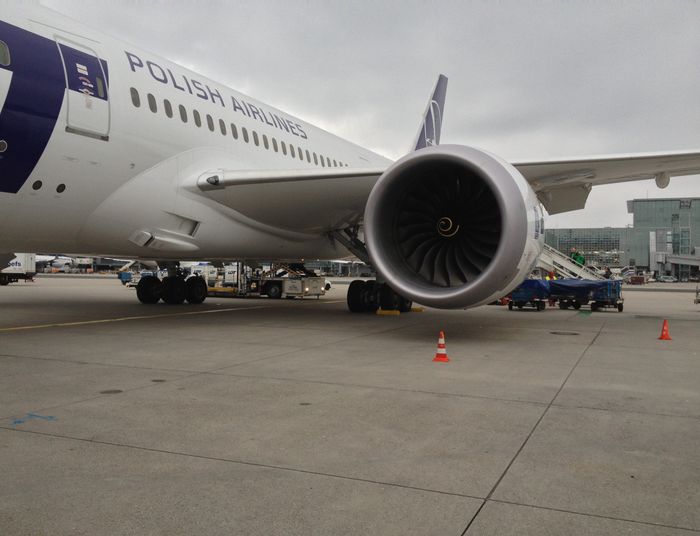 ✈️ Dreamliner i jego ciemna strona: co naprawdę się dzieje z Boeingiem 787?