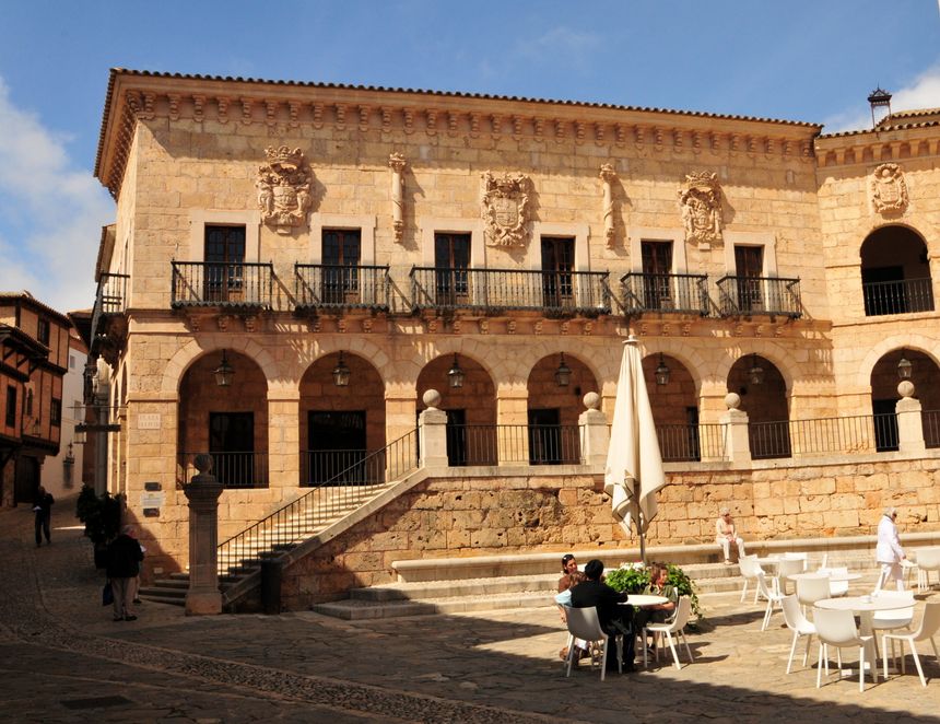 Ratusz z miasteczka Vergara w Kraju Basków