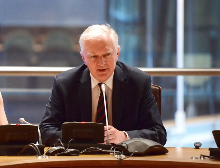 Ciekawy sondaż. Co z nim zrobi Jarosław Gowin?