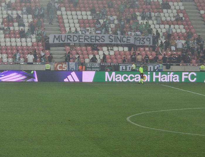 Obrzydliwy transparent izraelskich kibiców. Reakcja MSWiA