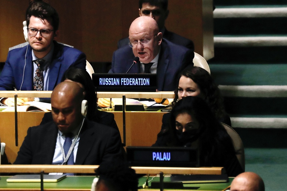 Zgromadzenie Ogólne ONZ zagłosowało w środę przeważającą liczbą głosów rezolucję potępiającą rosyjską próbę aneksji terytorium Ukrainy. Źródło: EPA/Peter Foley