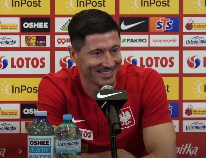 Lewandowski wznieca plotki o swojej przyszłości. "Powiem to tylko jeden raz"