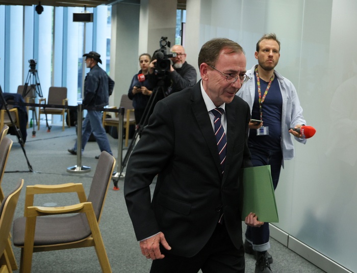 Spytali Kamińskiego o trzeźwość i się zaczęło. Opuścił komisję i nawrzucał Jońskiemu