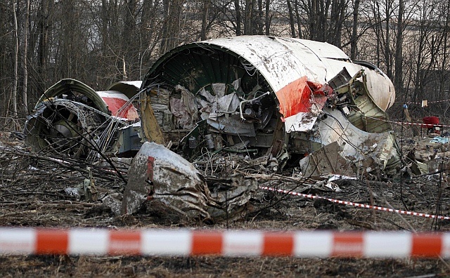 Nowe dokumenty wykluczają wybuch na pokładzie Tu-154. Giertych żąda ich upublicznienia
