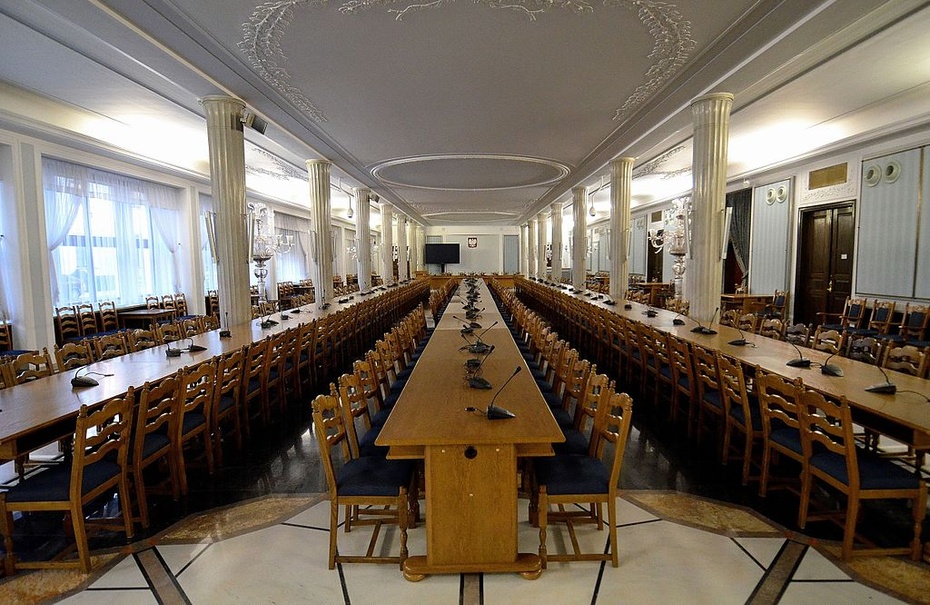 Wnetrze Sali Kolumnowej Sejmu, fot. Wikimedia Commons/Adrian Grycuk