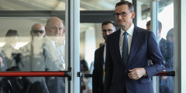 Premier Mateusz Morawiecki jest oburzony tym, co napisała na jego temat "Rzeczpospolita", fot. PAP/Rafał Guz