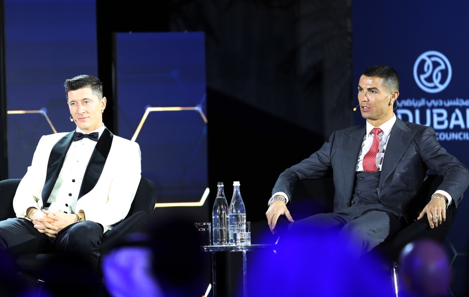 Robert Lewandowski i Cristiano Ronaldo w Dubaju. Fot. PAP/EPA
