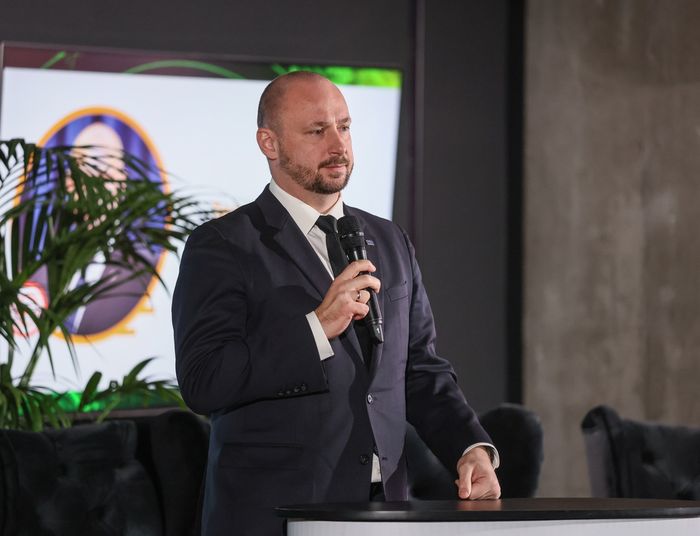 Jacek Siewiera rozmawiał z MON. Resort ma wobec niego plany