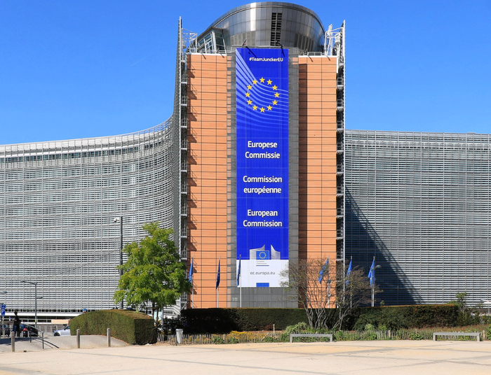 Komisja Europejska uderza w Polskę pozwem do TSUE