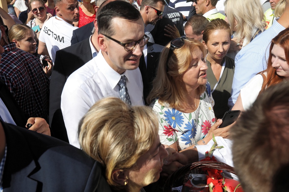 Premier Mateusz Morawiecki podczas święta wsi w Kolnie. Fot. PAP/Artur Reszko