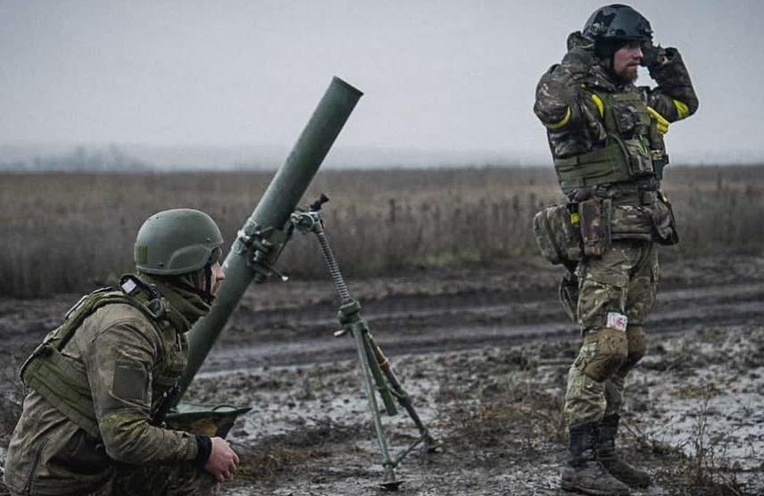 Ukraińscy żołnierze na froncie, fot.  sztab generalny ukraińskiej armii.