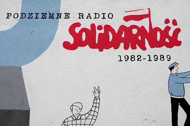 Mural Radio Solidarność (ul. Grójecka, Warszawa)