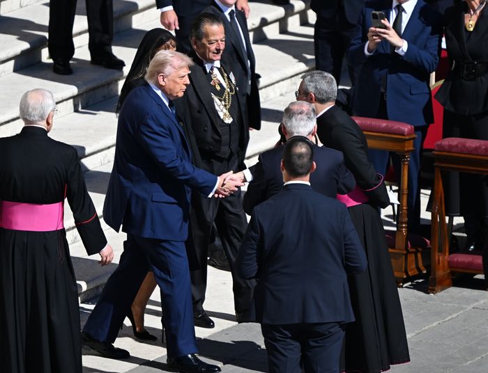 Pogrzeb Franciszka i żałoba narodowa. Światowi przywódcy w Watykanie