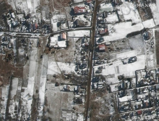 Zdjęcie satelitarne z okolic Ozery, fot. MAXAR TECHNOLOGIES
