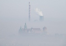 Kraków w kłębach dymu. Fot. Flickr/Grzegorz Bednarczyk