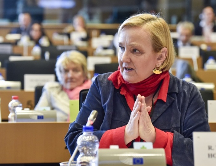 Róża, w dobrej rodzinie dzieci nie kłamią