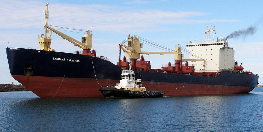 Tureckie organy celne rosyjski statek towarowy, przewożący skradzione na Ukrainie zboże Źródło: commons.wikimedia.org