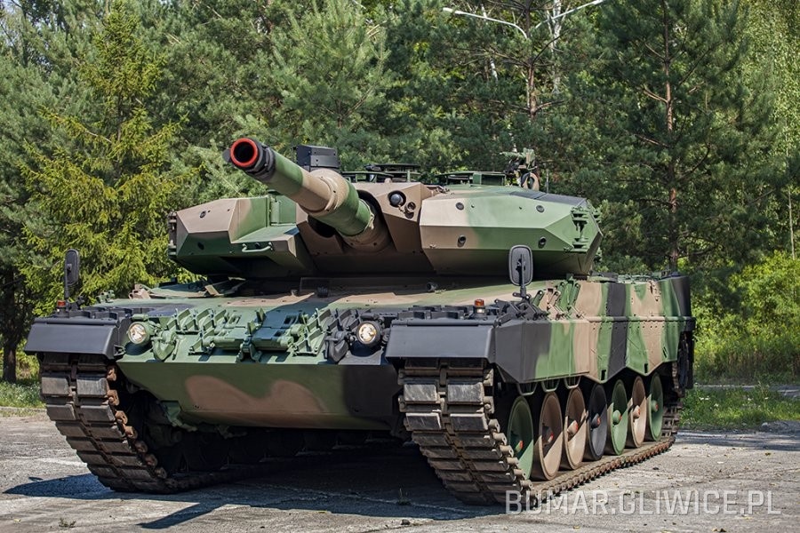Czołg Leopard w wersji 2A4. Fot. Bumar Gliwice