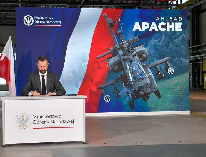 Polska będzie leasingować Apache. MON podpisało umowę
