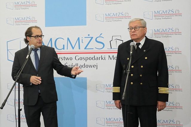Marek Gróbarczyk, kpt. Wiesław Piotrzkowski