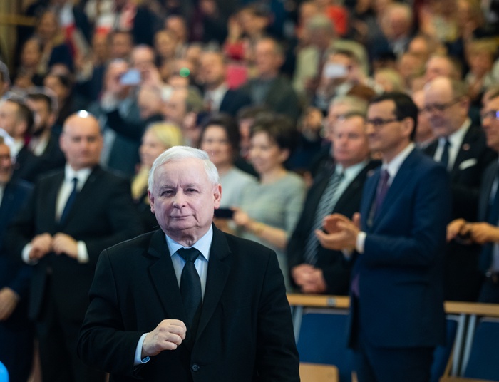 Czy Prawo i Sprawiedliwość wykorzysta dziejową szansę?