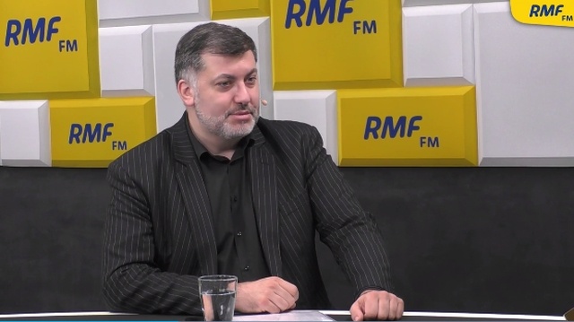 Artur Dziambor w studiu RMF FM, fot. kadr z rozmowy wideo