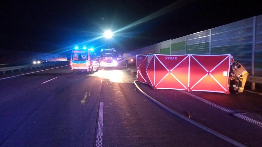 Wypadek na A1 w Sierosławiu, fot. Komenda Wojewódzka Straży Pożarnej w Łodzi