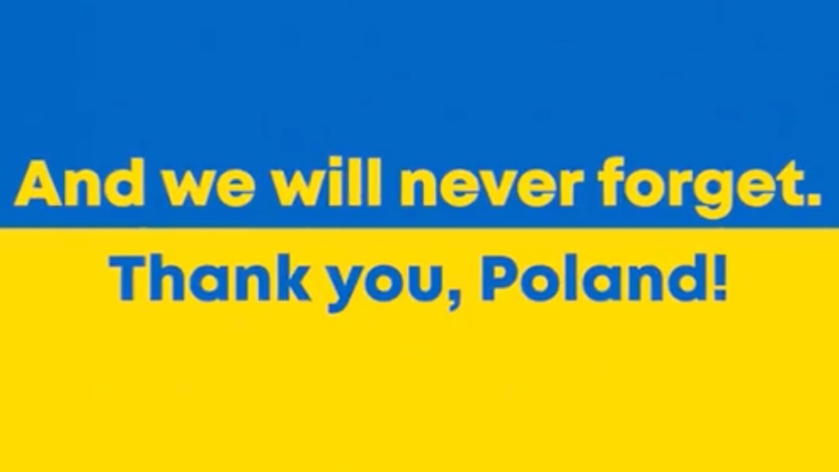 Ukraiński resort obrony udostępnił na Twitterze film, w którym w stronę Polski skierowano podziękowania za wsparcie Ukrainy podczas wojny. (fot. Twitter/DefenceUA)