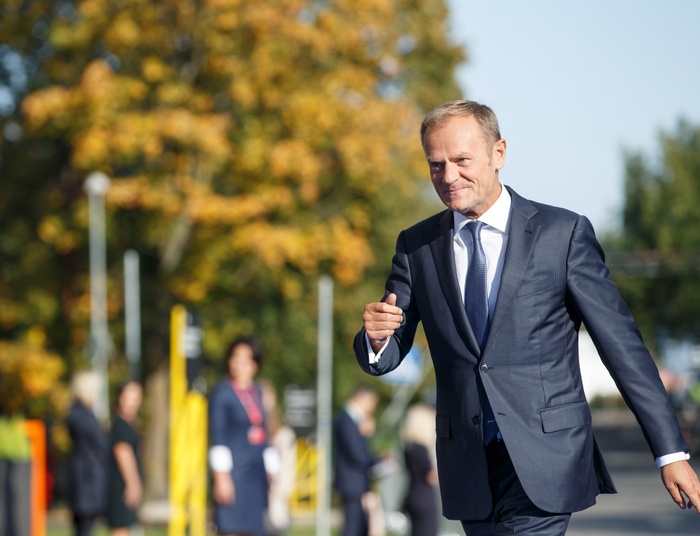 Polska dogada się z KE? "Tusk rozpowiada po Brukseli, że PiS go aresztuje"