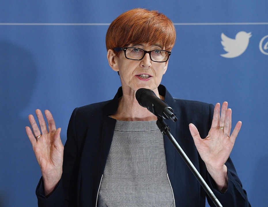 Elżbieta Rafalska, minister pracy i polityki społecznej. Fot. PAP/Radek Pietruszka