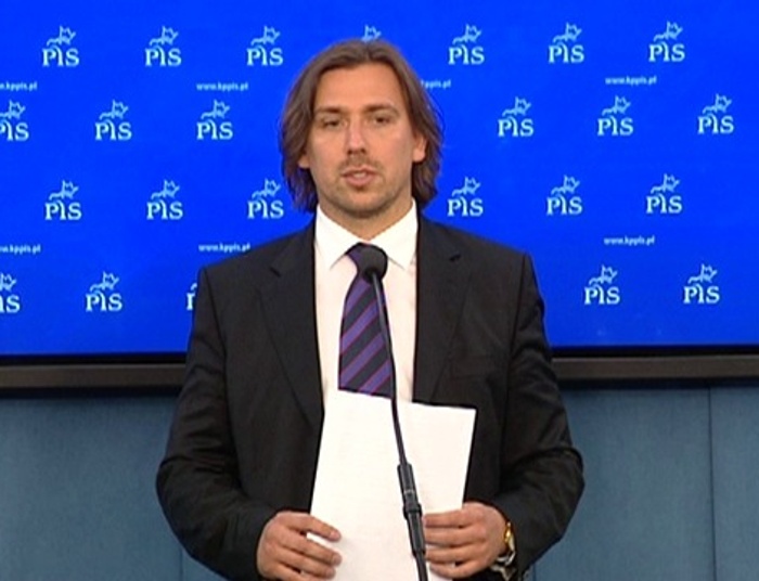 Agent Tomek w "Superwizjerze" o willi Kwaśniewskich: Były naciski ze strony polityków PiS