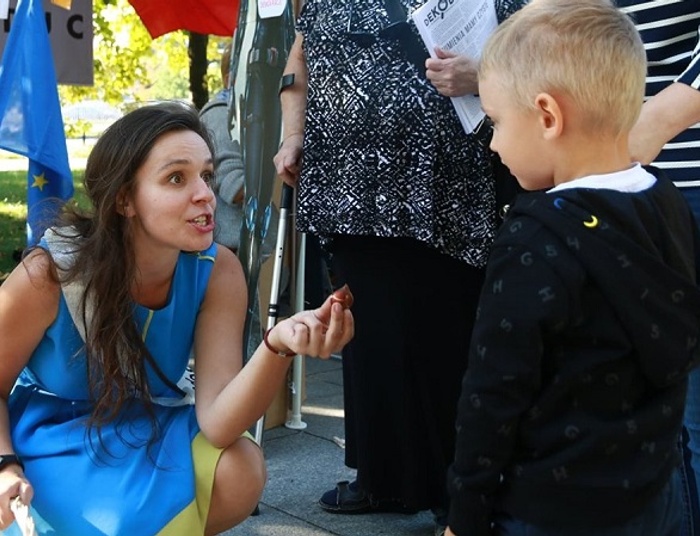 Jachira przeprosiła za hasło „Bób, hummus, włoszczyzna”. I pozostaje na listach KO